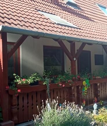 Maria Apartman Balatonkeresztur Ngoại thất bức ảnh